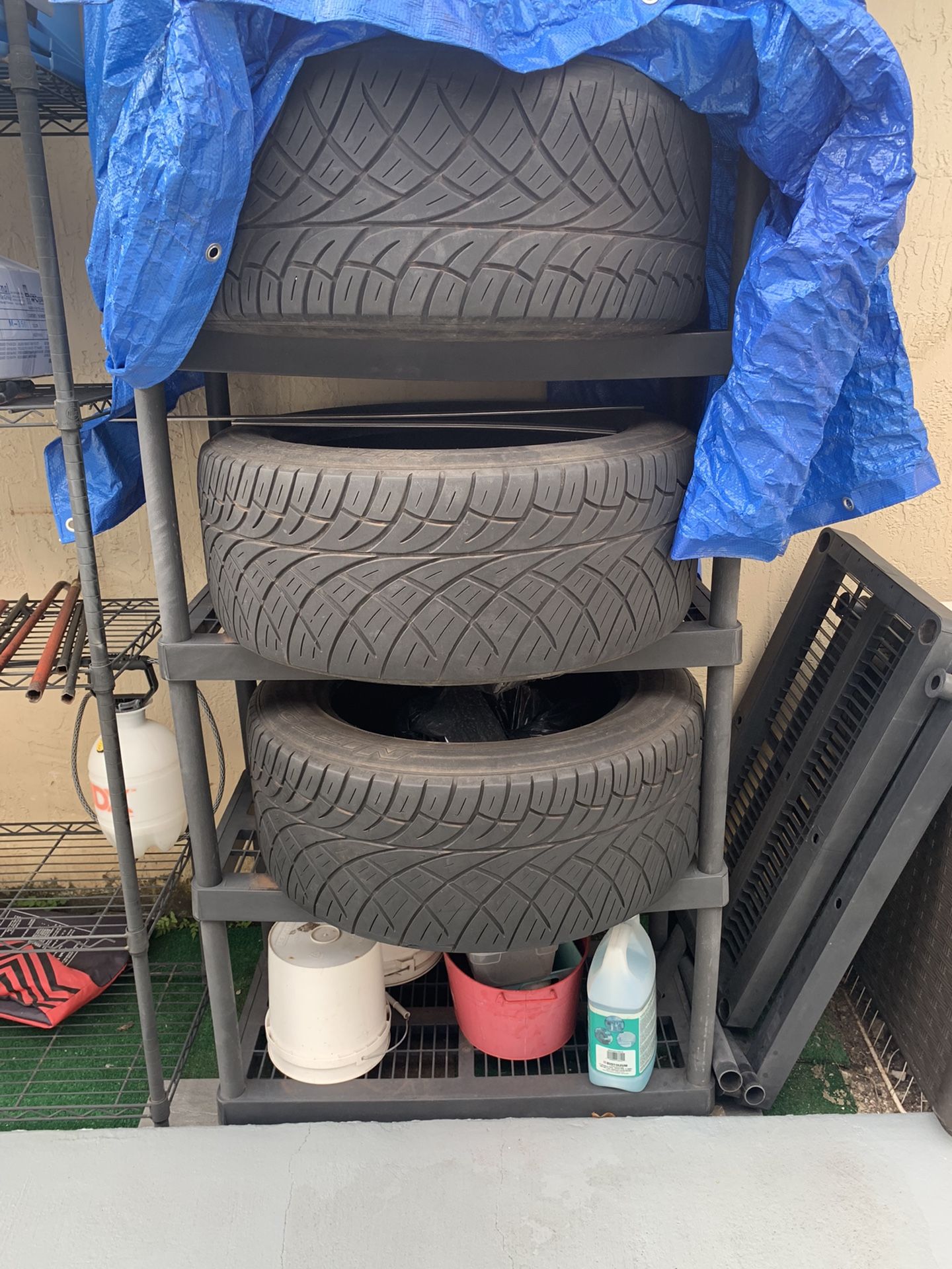Nitto 420s 305/50 R20 
