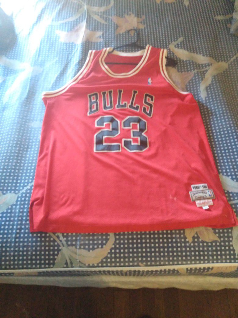 Michael Jordan Jersey for Sale in Old Saybrook, CT - OfferUp