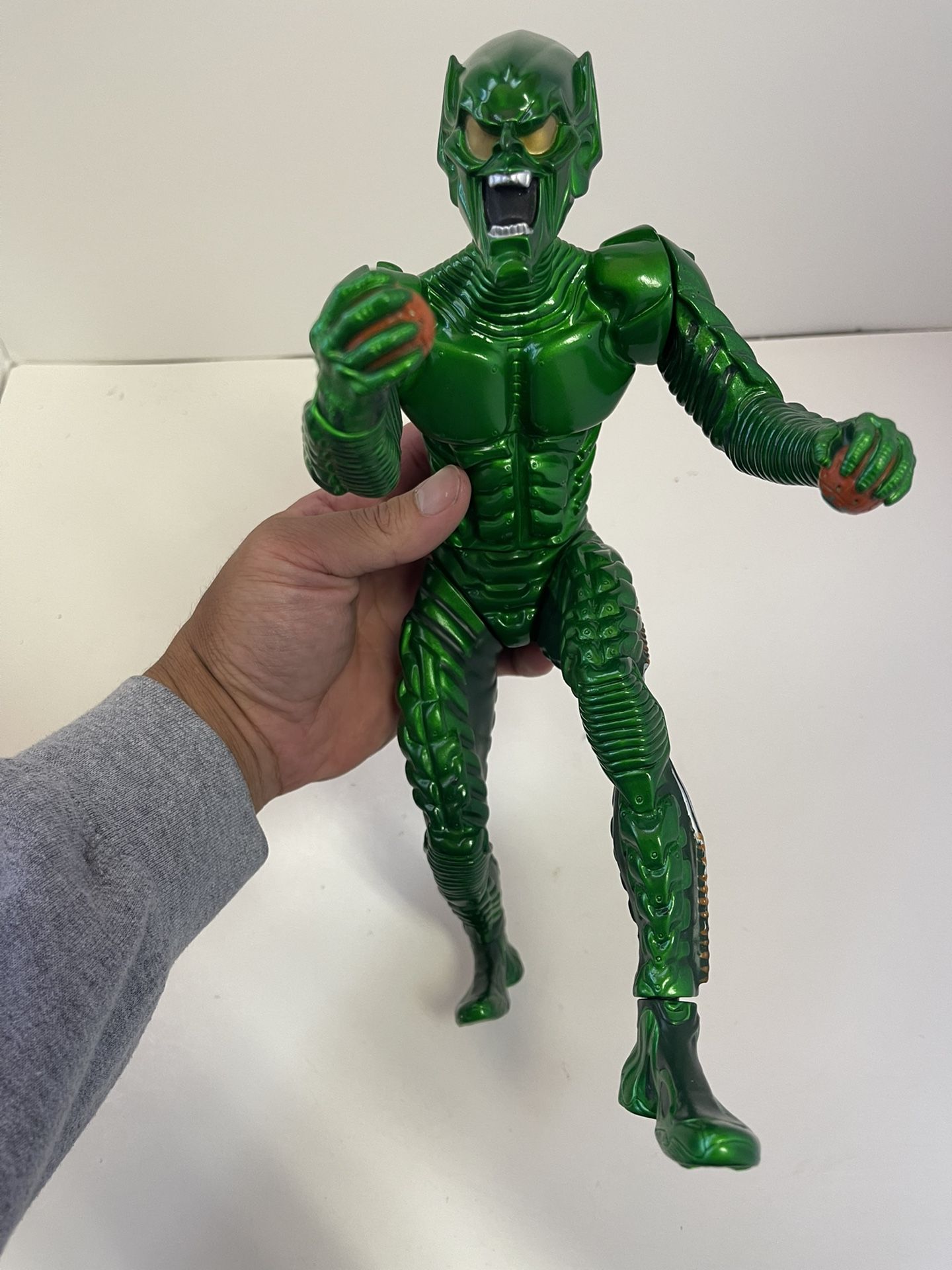 Rare Vintage Green Goblin 2002 12 in. figure Spider-Man Movie (‘02 vtg)