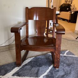 Solid Wood Rocking Chair 