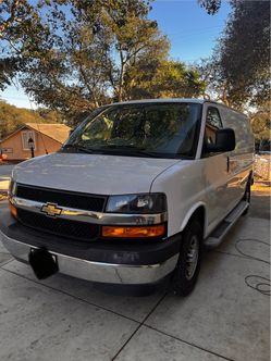 2018 Chevrolet Express 2500