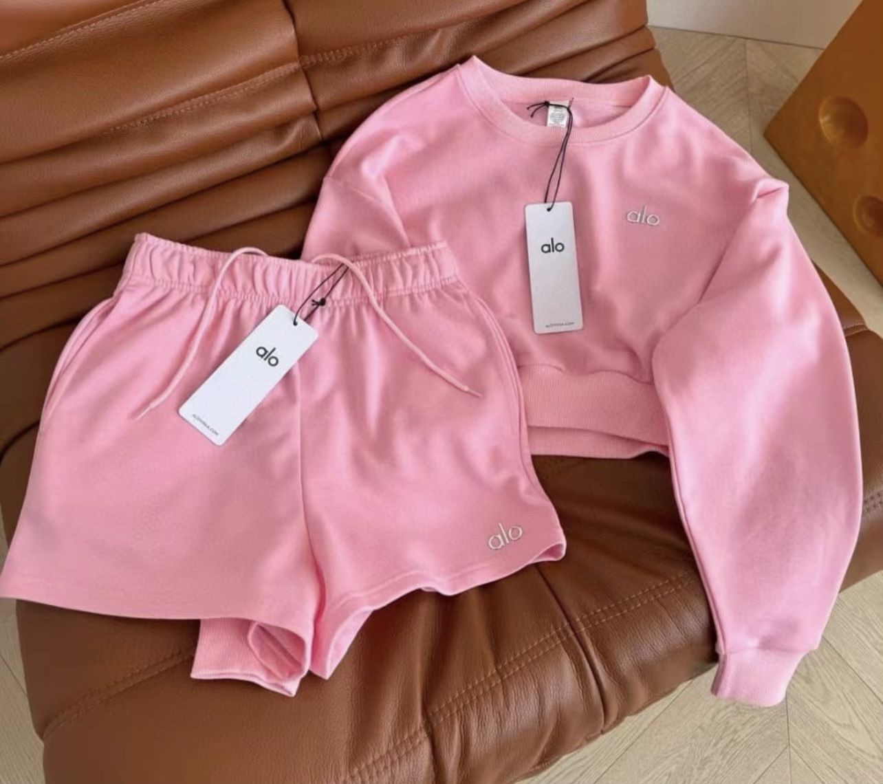 Alo set crop sweater and shorts