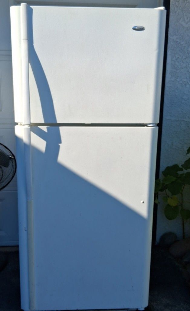Amana Refrigerator