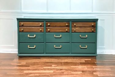 Green And Natural Wood 9 Drawer Dresser Dresser for Sale in Conyers, GA - OfferUp Green And Natural Wood 9 Drawer Dresser Dresser for Sale in Conyers, GA - OfferUp