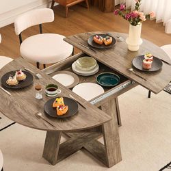 Brand New Expandable Dinninh Table (Assembled)