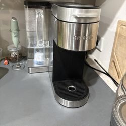 Keurig coffee maker 