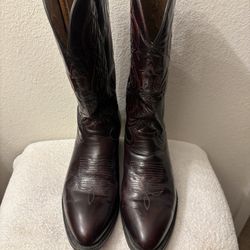 Men’s cowboy boots