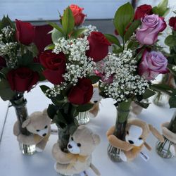 St. Valentine’s Day Fresh Flowers/ Flores Frescas