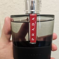 Prada Carbon