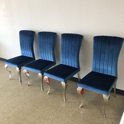 4 Velvet Fishing Chairs 