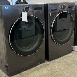 LG Front Load Washer And Gas Dryer - Open Box 