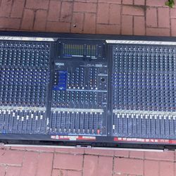 32 Channel Pro Mixer