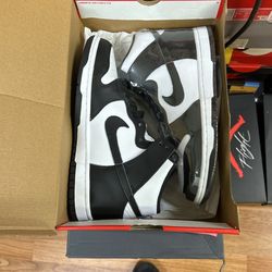 Size 8.5 MNike Dunk High