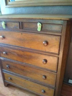America permitive antiques drest drawer