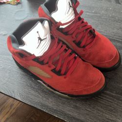 Jordan 5 Raging Bull Size 11