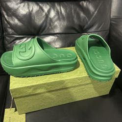 GUCCI GREEN MENS SLIDES 