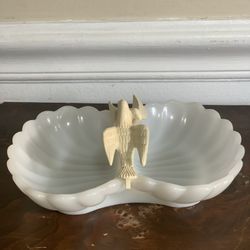 Vintage 70s Avon Love Birds Milk Glass Double Scalloped Shell Trinket Soap Dish
