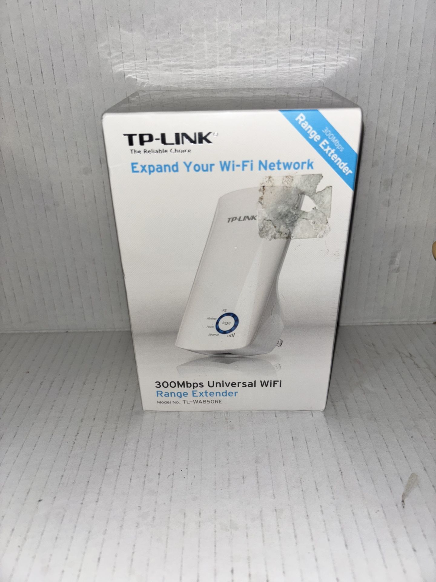 TP-LINK 300Mbps 1 Port Universal Wi-Fi Range Extender - White (TL-WA850RE)