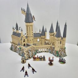 Lego Harry Potter 71043 Hogwarts Castle Building Set