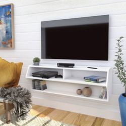 Floating shelf for gaming