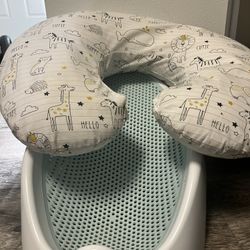 FREE BABY BOPPI AND BATHSEAT