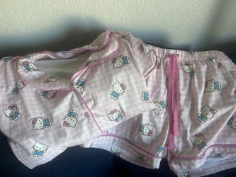 New Hello Kitty Pajama Set 