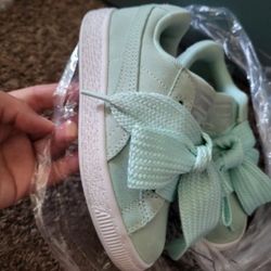 Puma Suede Shoes Size 12C