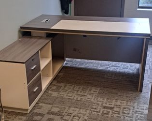 Modern Office computer desk