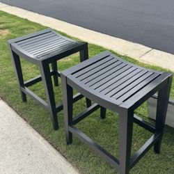 Saddle Chairs