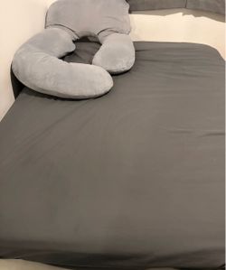 MOVE-OUT-SALE: Full-Size Mattress Clean & Good Condition