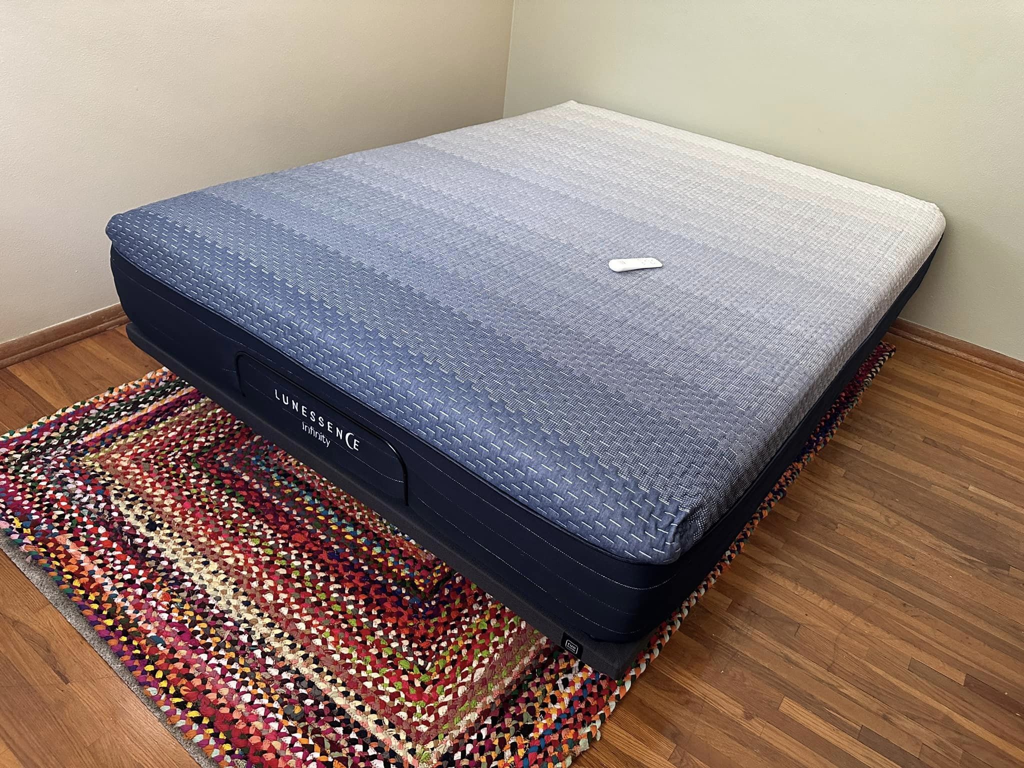 Pillowtop Queen & King Mattresses Must Sell $10 Pay Plans
