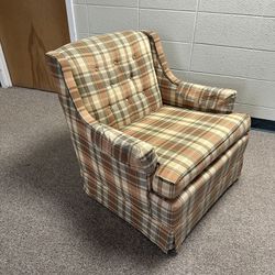 Plaid Cushion Chair