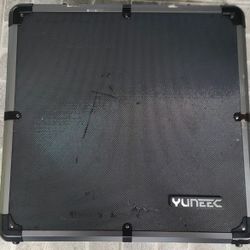 Yuneec Q500 4K Typhoon Quadcopter Drone RTF with CGO3 Camera, ST10+ & Steady Grip