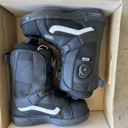 Van Snowboard Boots