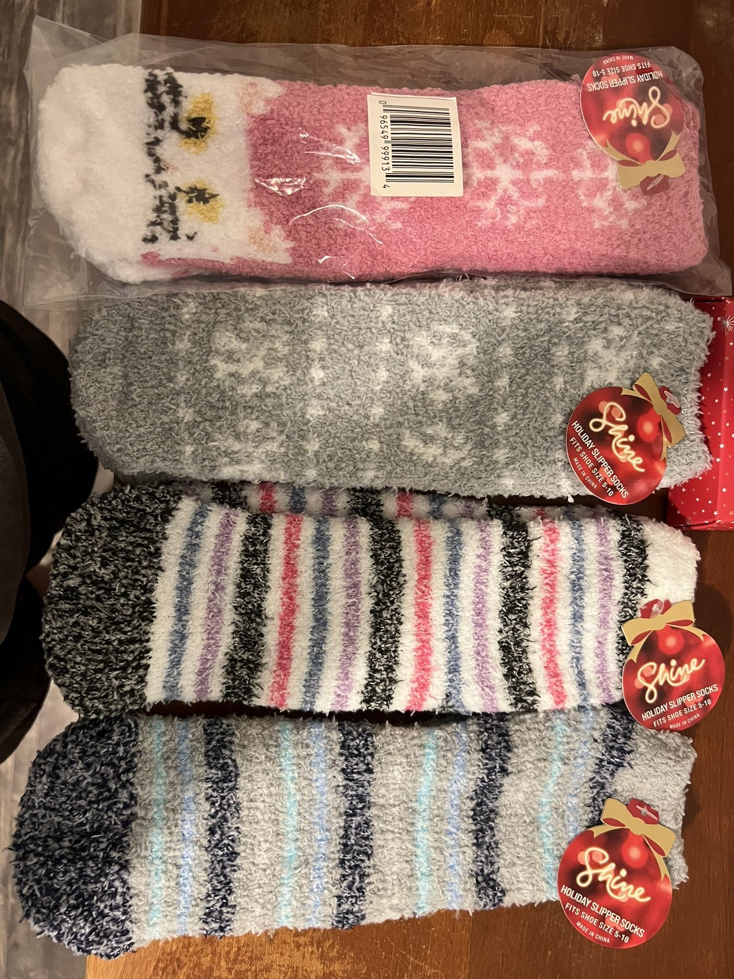 BRAND NEW FUZZY SOCKS 