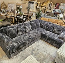 Ultra SOFT L- Shape GRAY Sectional 141" X 105" X 32"H