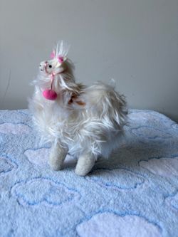 Madame Alexander vintage Plush Llama Alpaca Peru 7" 2000