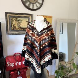 Windproof Alpaca Unisex Hooded Poncho Made In Ecuador