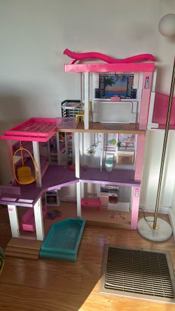 Barbie Dream house