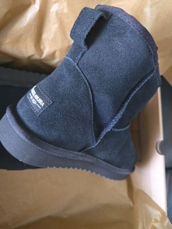 Koolabura by UGG BURA mini men's winter boots Size 9
