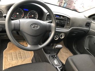 2010 Hyundai Accent