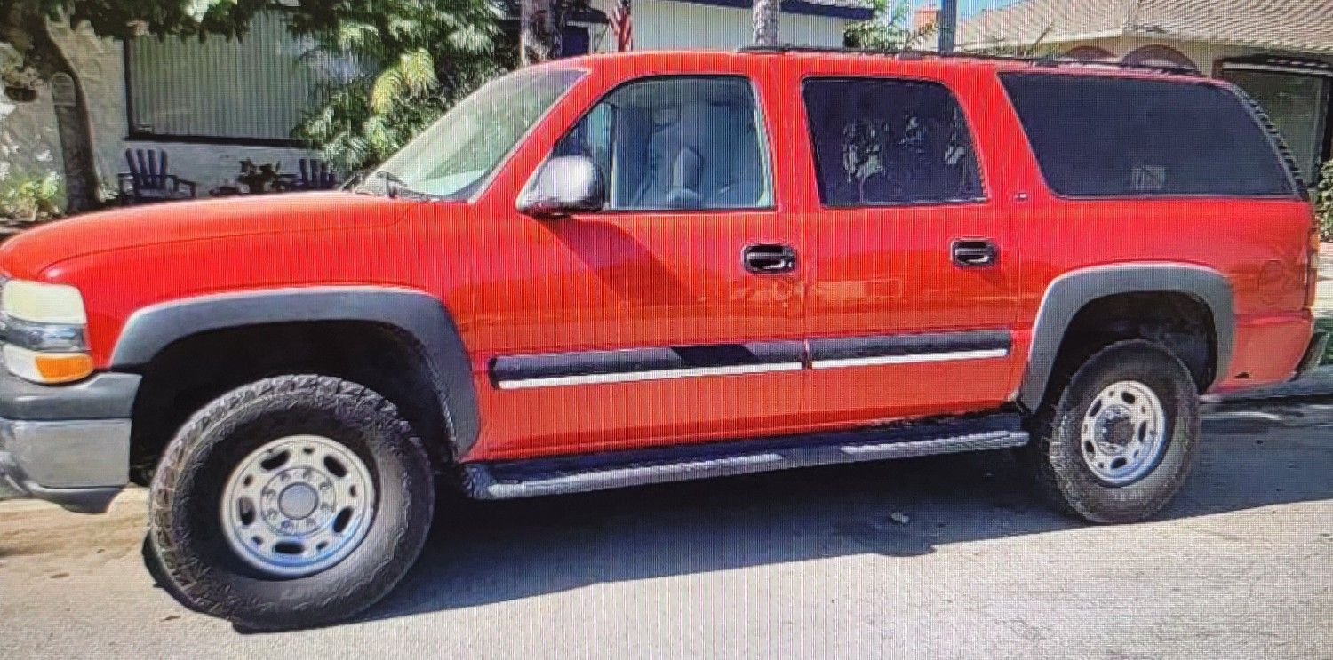 2002 Chevrolet Suburban