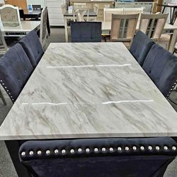 Dining Table ( Marble) In Stock / No Credit Needed