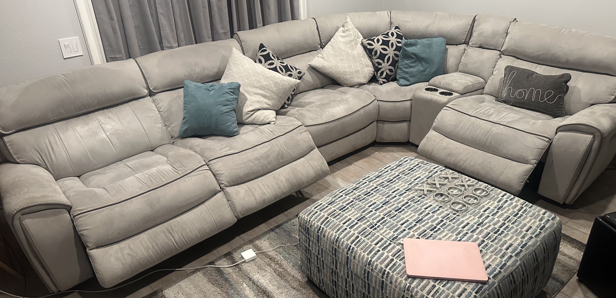 6 Piece Sectional Sofa With 3 Electric Recliners