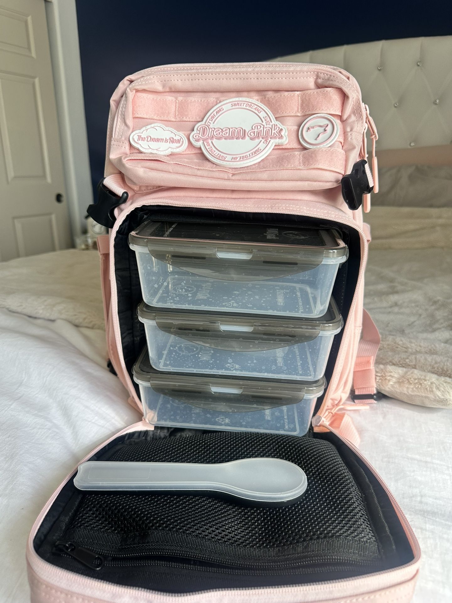 WolfPak 35L Pink New