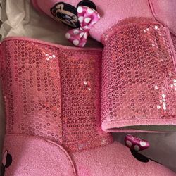 MINNIE MOUSE BOOTS