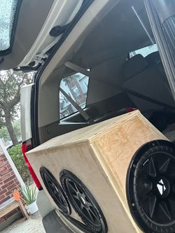 Kicker comp 12’s subwoofer