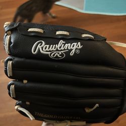Black Rawlings RSB RH Softball Glove 13"