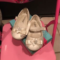 Girl Dressy Shoes 