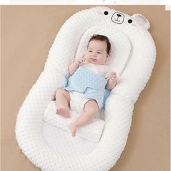 Anti-Reflux & Anti-Colic Inclined Infant Support Bed